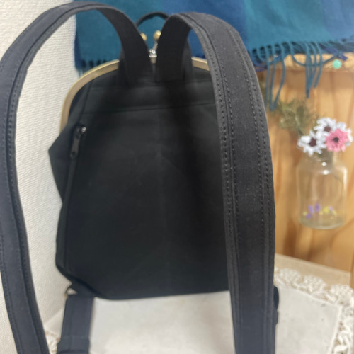 鹿革と帆布のがま口リュック りすの刺繍 リュック・バックパック