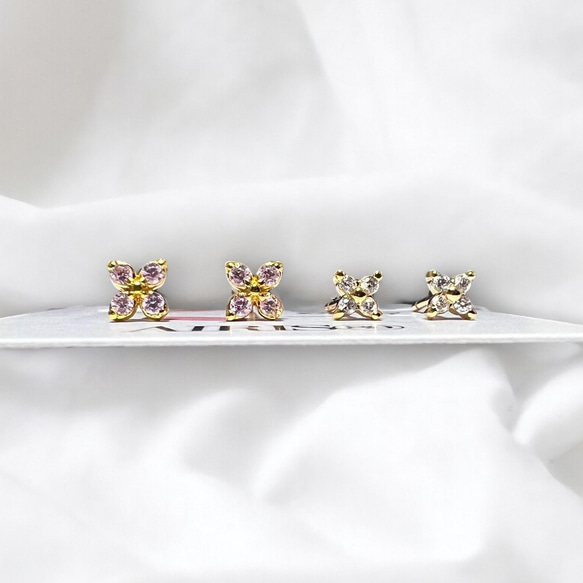 ピアス レディース 18K アレルギー対応 小さめ ゴールド シルバー925 花 フラワー プレゼント 仕事 2枚目の画像