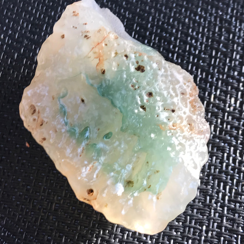 ゴビ石−1186 ゴビ瑪瑙原石 緑