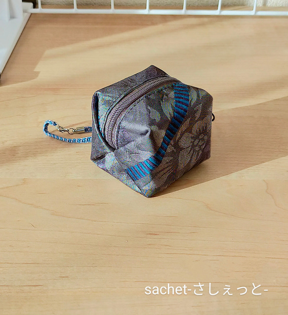 折り紙風船みたいなミニミニポーチ..E 3枚目の画像