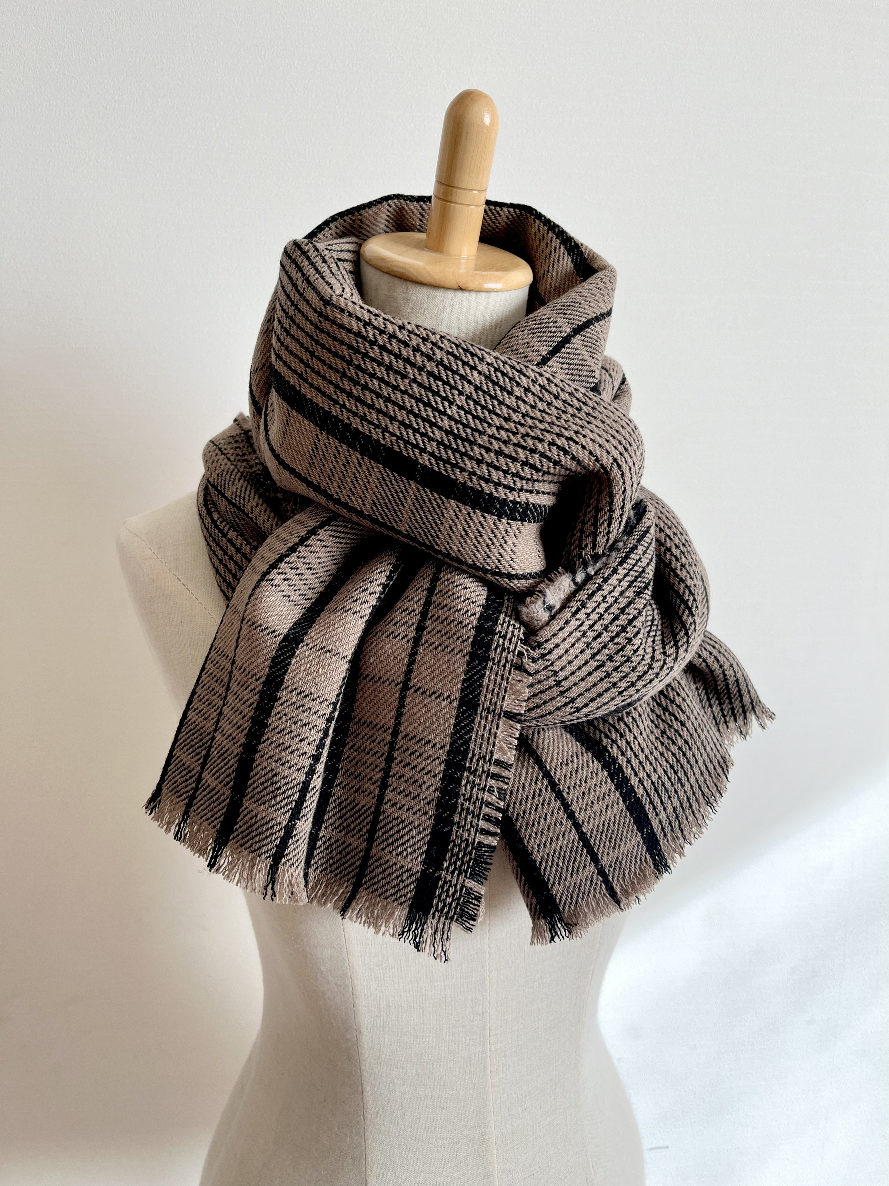 ウールのストールマフラー＊ランダムチェック＊モカブラウン＊太ライン