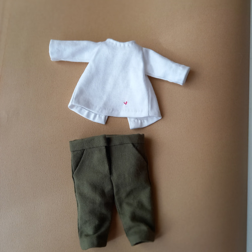 型紙と作り方説明書】ボーダーTシャツ、ネズミのピウ用、ドール服