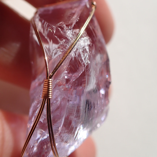 女神巻き®︎アンダラクリスタル《ラベンダー》のペンダントトップ