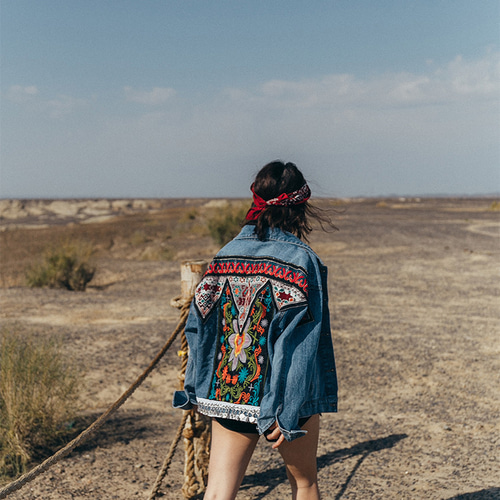 ボヘミアンズ　デニムジャケット 春秋 エスニックスタイル BFスタイル ボヘミアン刺繡 ゆったり デニム