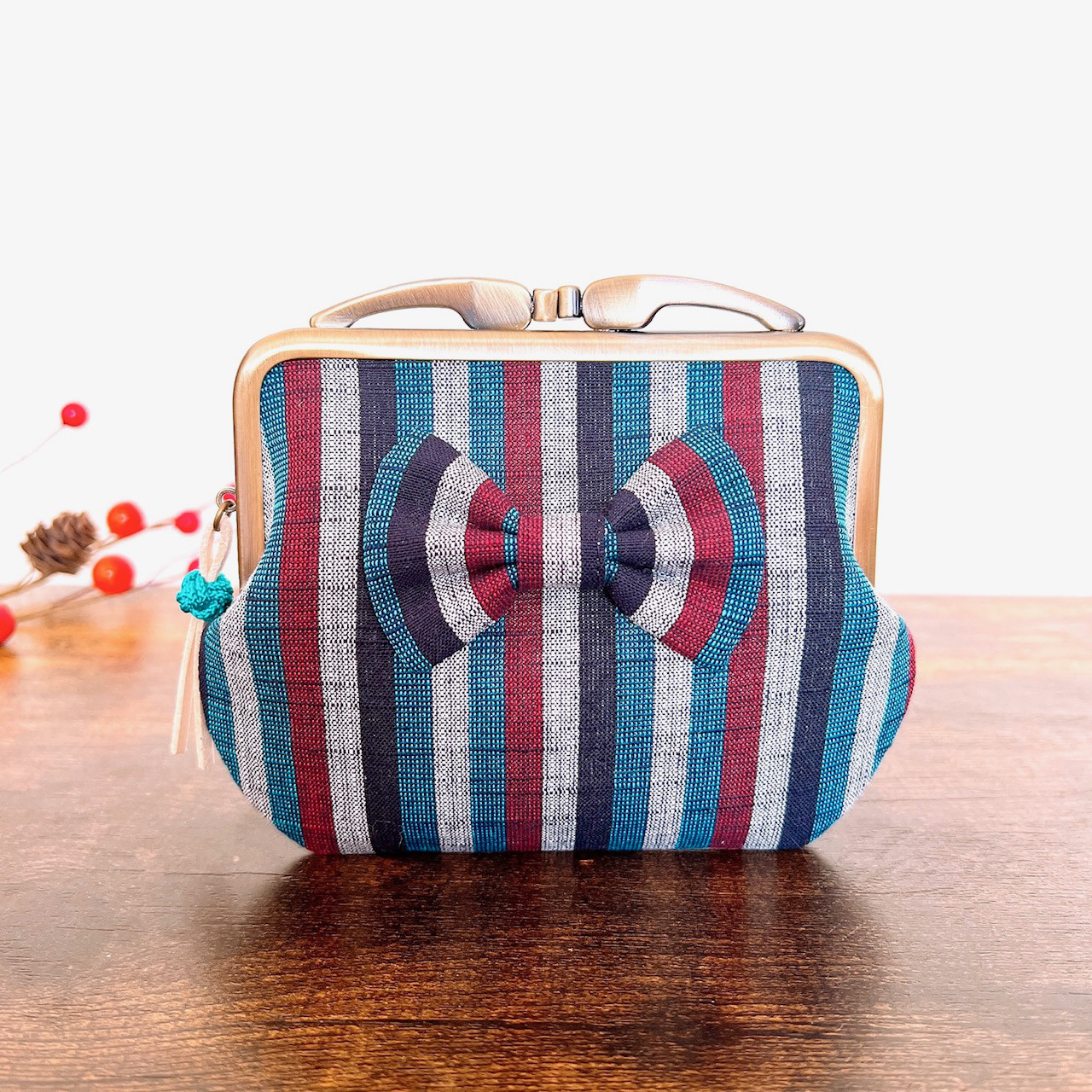 大島紬 亀甲華文様 ハンドメイド 親子がま口長財布 大島紬 亀甲華文様