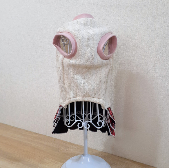 犬服　アラン編み風ふっくらニットの3段ティアードワンピ 4枚目の画像