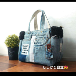 No.371【DENIM✖️サイドフリンジ✖️BlackモコモコファーToteBAG❤️】デニムリメイクファーバッグ 2枚目の画像