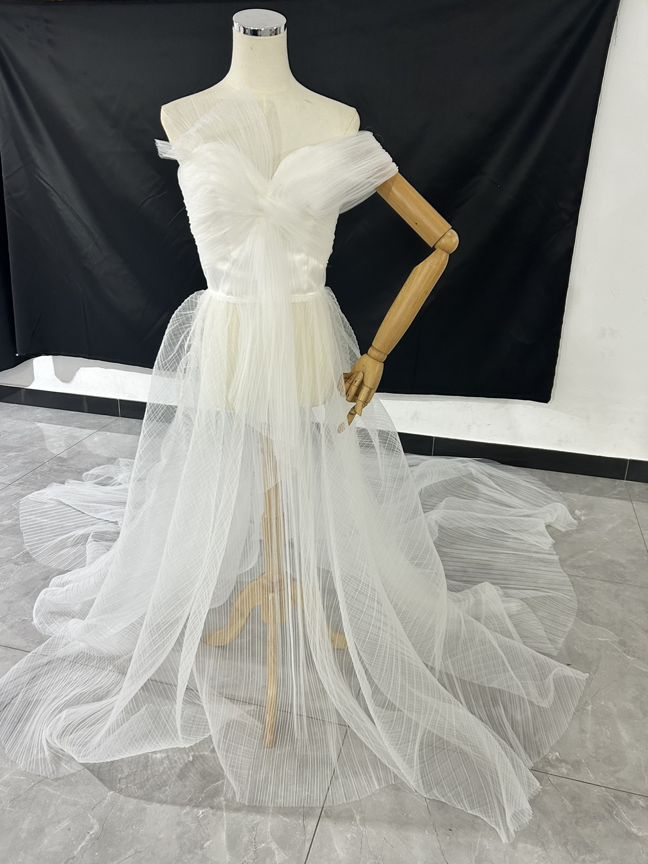 トップス付きオーバードレス　トレーン　ボリュームアップ　ドレスアレンジ　色変更可