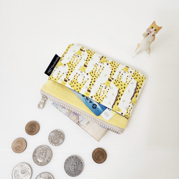 【迷你長頸鹿-(黃)】 HOT!!! 動物系列 零錢包 交換禮物 第7張的照片