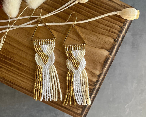 001-mituami《white》 ピアス（フック・チェーン） an.atelier445 通販