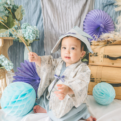 ベビー袴　ハンドメイド　ベビー着物　白地に淡い黄色い花柄　刺繍　60 70 80 ベビー袴 ハンドメイド ベビー着物 白地に淡い黄色い花柄 刺繍