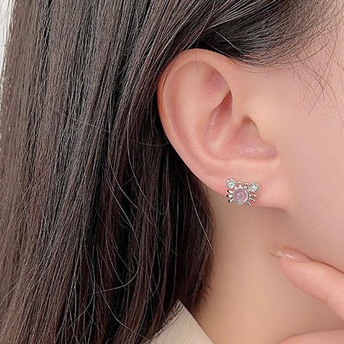 シルバー925 小ぶり かわいい カニ ピアス つけっぱなし ピアス 金屬