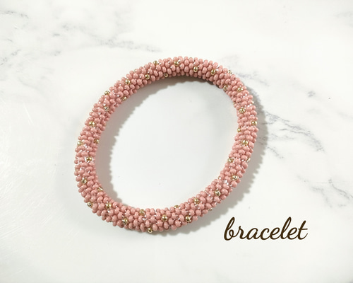 100%チェコビーズ☆マットピンク☆ビーズクロッシェ くすみピンク