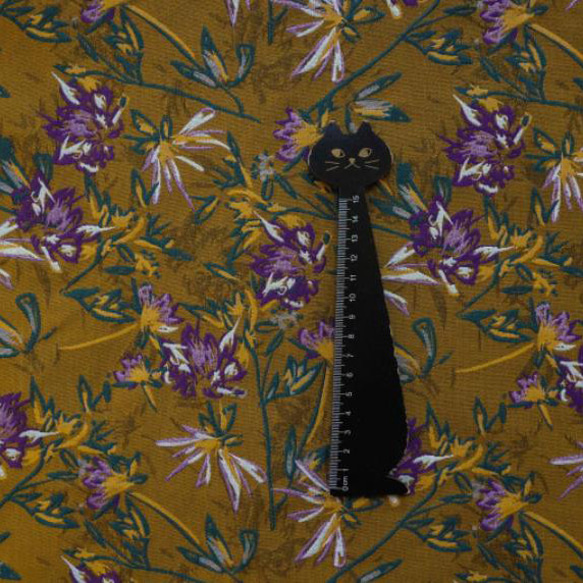 レトロ感のレリーフ花柄 ジャカード生地 [4121] 2枚目の画像