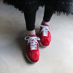 【時尚一分！ ] 經典設計與高品質真皮！ EMA 運動鞋/Haraco x 紅色 第2張的照片