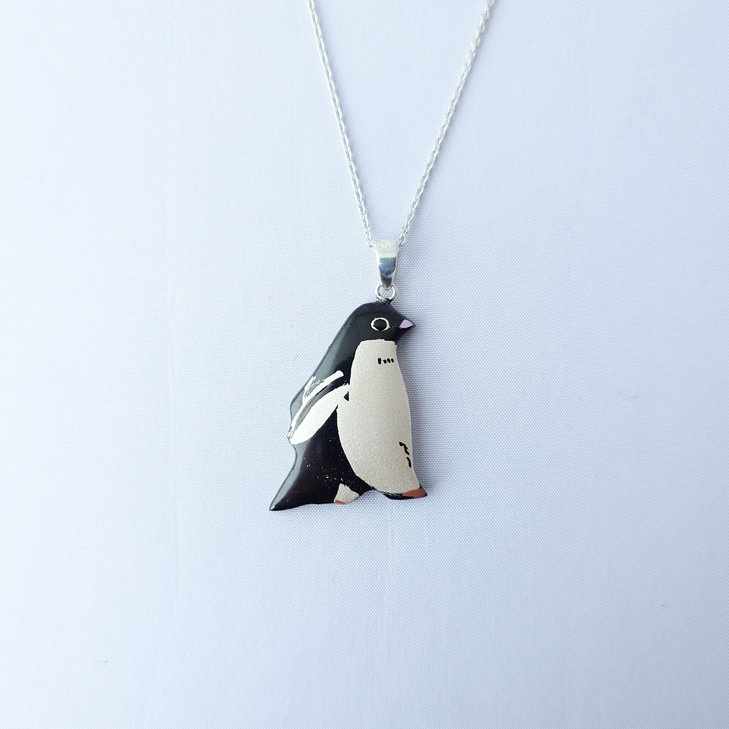 てくてくアデリーペンギン 漆ネックレス（sv）