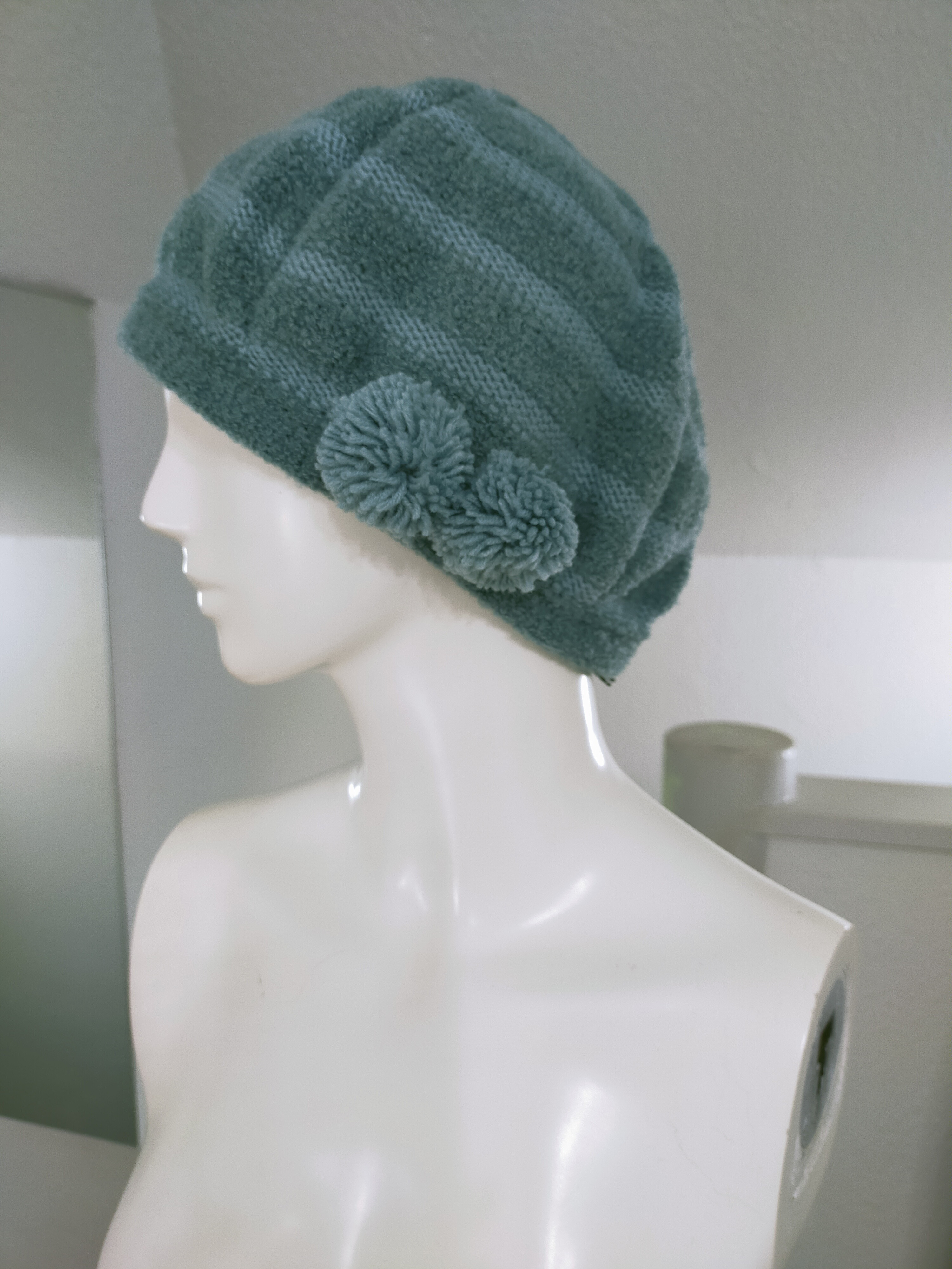 ベビーアルパカフワフワニットベレー　サックスブルー