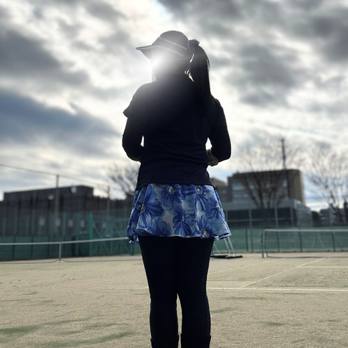 濃ブルー水彩花柄 テニス スコート 両サイドポケ付き ゴルフ ミニ