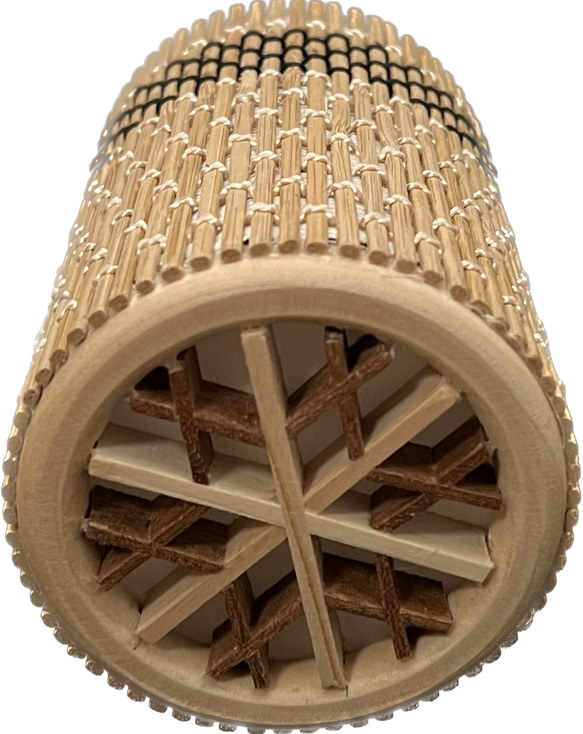 Cylindrical Bamboo Lamp With Kumiko - Medium 2枚目の画像