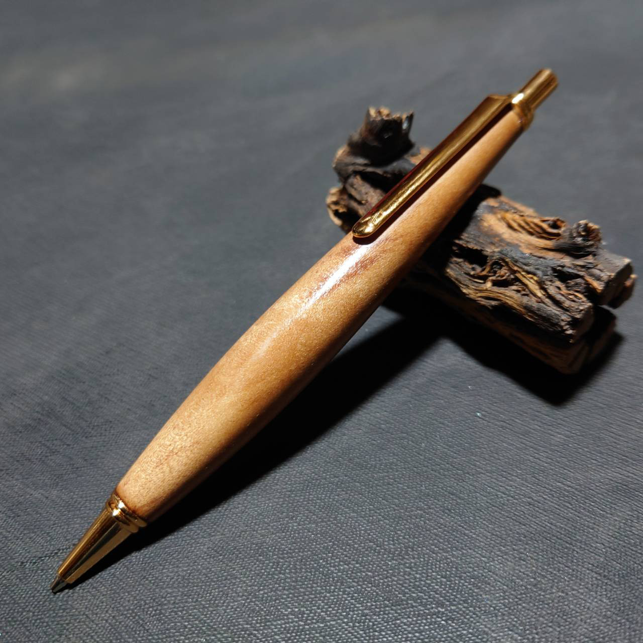 バリバリの木  ウッドシャープペンシル【送料・ギフトボックス無料・当日発送】84