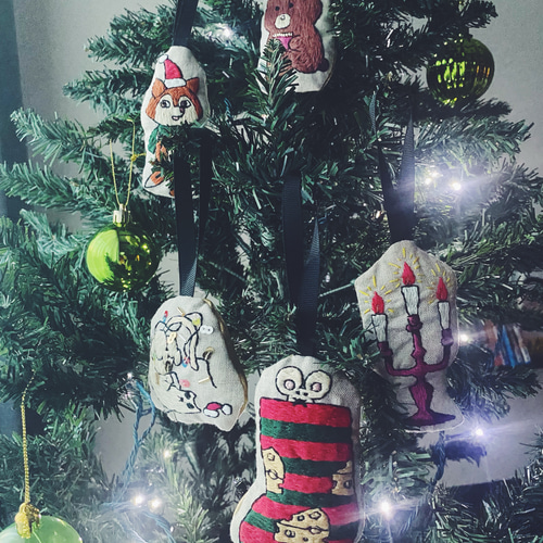 一生使えるクリスマスオーナメント⑤クマ 刺繍/動物/クリスマスツリー 
