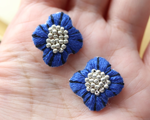 29d0115d6f1fbee4e8a5aa719cb125