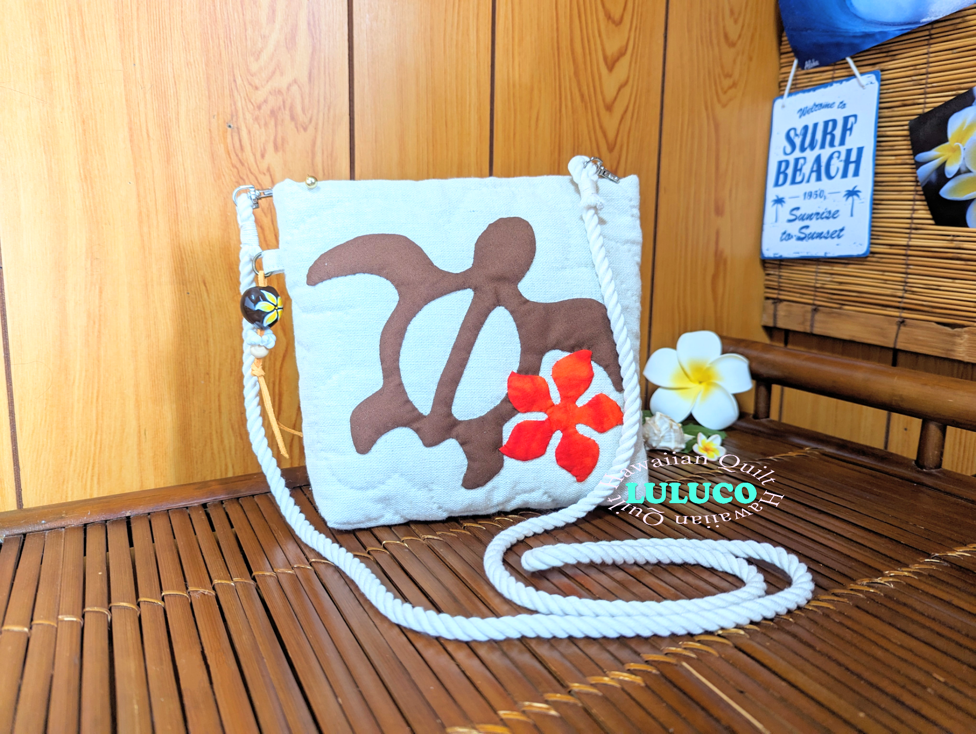 ハワイアンキルト ☆ ショルダーバッグ☆サコッシュ  /　ホヌ・パームツリー