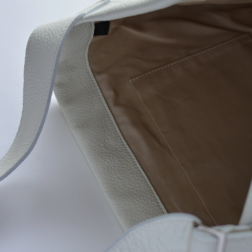MOLVAR ハンドバッグ HAND BAG-hand stitch- | MOLVAR official web site
