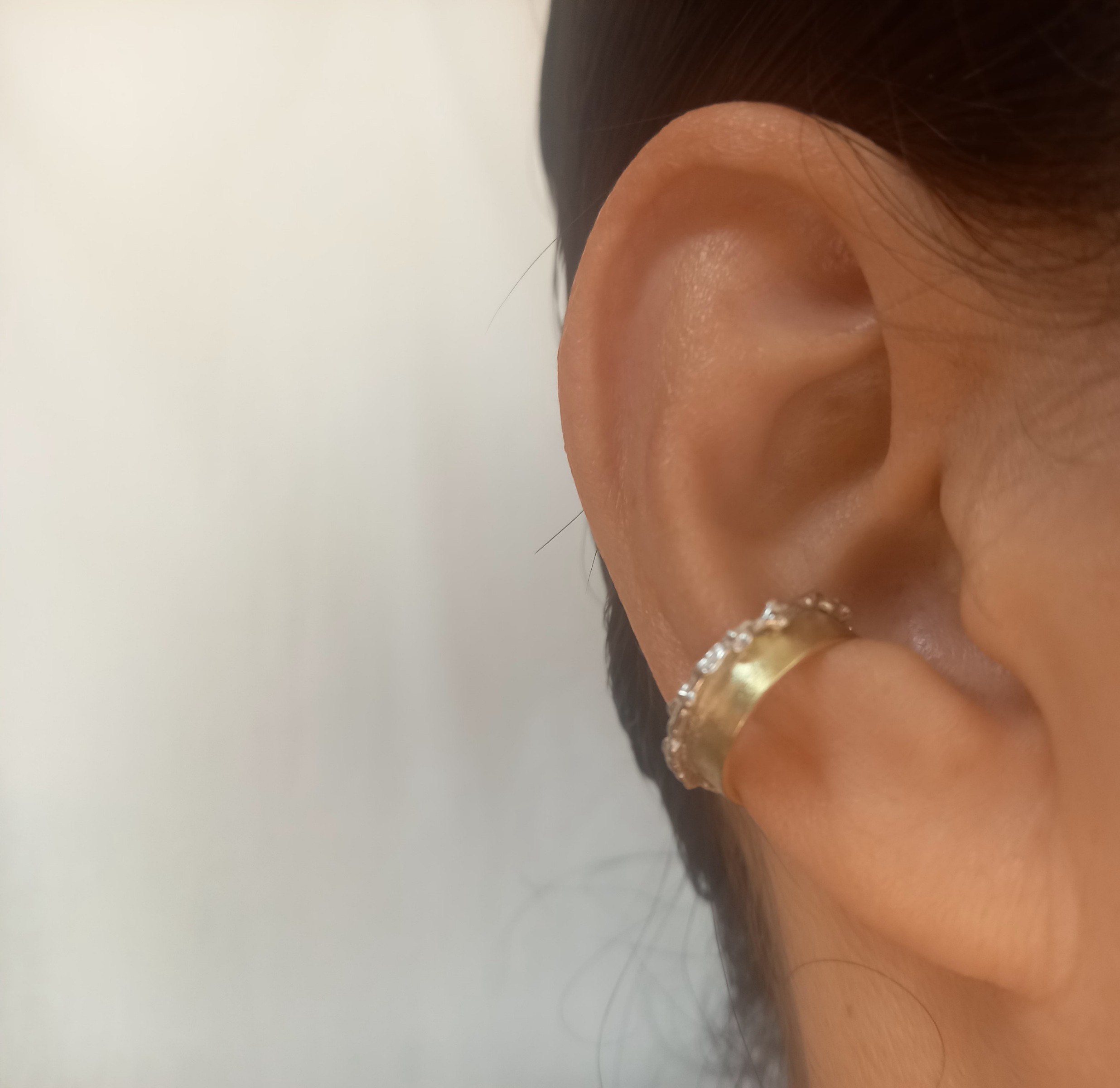 Utoka  ☆  brass × silver   蔓 イヤーカフ