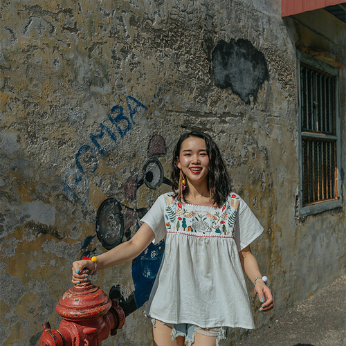 【リゾート美品】Papas総刺繍長袖シャツ 帽子とPの刺繍48M 森ガーリー リゾートスタイル 動物の刺繍 スクエアネック ゆったり T