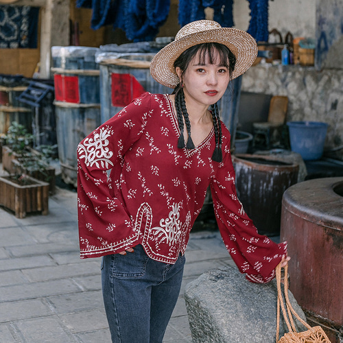 エスニックリゾートスタイル フレア袖 刺繍 Vネック シフォンシャツ  