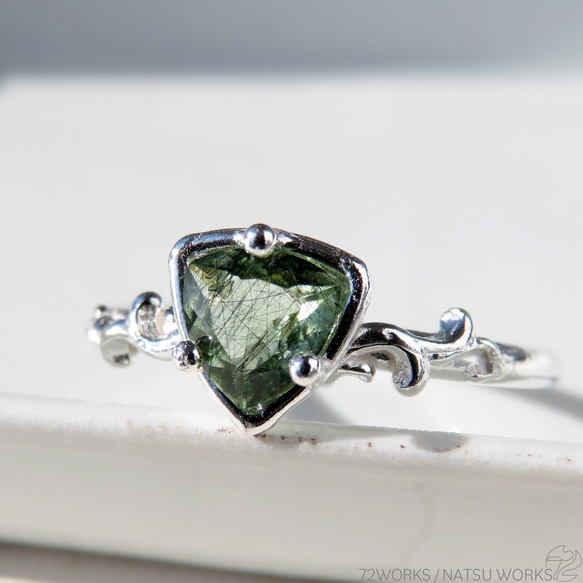 ルチルペリドット リング / Rutilated Peridot Ring 5枚目の画像