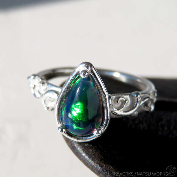 ブラックオパール リング / Ethiopian Black Opal Ring l 1枚目の画像