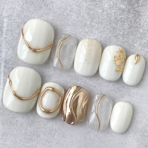 ネイルチップ ホワイトゴールド ニュアンスネイル ミラーネイル金色白  