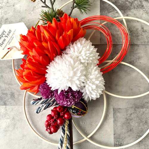 再販すぐ発送 オレンジの洋風マムと白いピンポンマムの水引飾り 梅