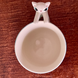 猫取っ手マグ(白猫)『猫のマグカップ』 6枚目の画像
