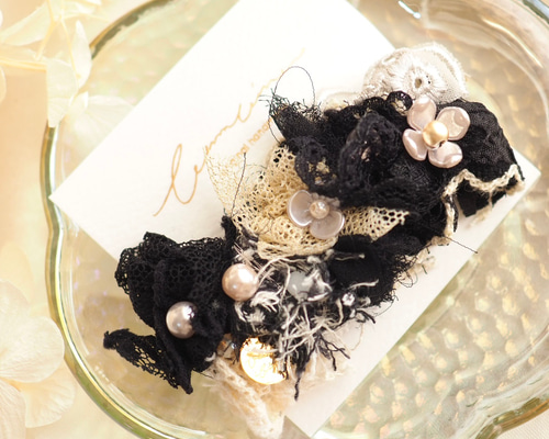 裂き布リボン入引き揃え糸✨ヘアクリップ 裂き布リボン入引き揃え糸✨ヘアクリップ