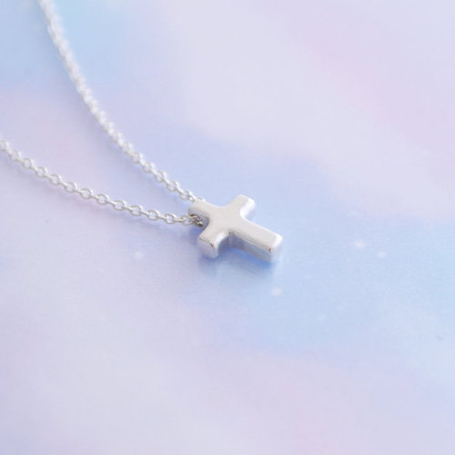 純銀の十字架ネックレス ネックレス・ペンダント ムーンエクラ