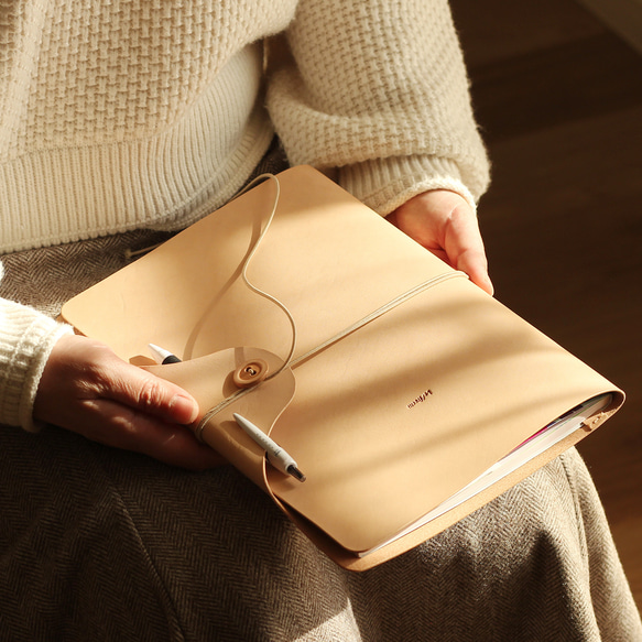 【新品未使用】土屋鞄　B5ノートカバー　ヌメ革 楽天市場】【栃木レザー】ソフトシュリンクオイルレザー 本革ノート