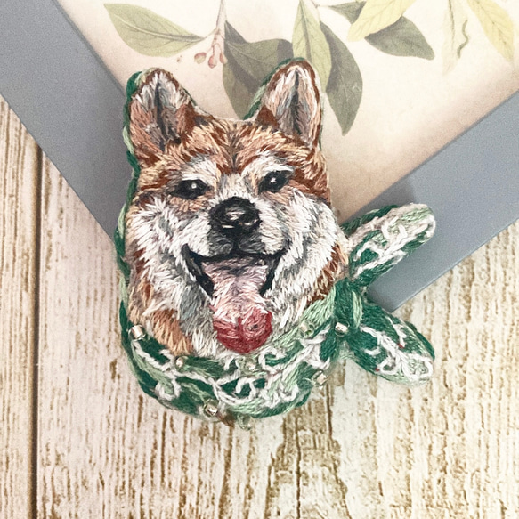 受注製作　刺繍ブローチ　柴犬 1枚目の画像
