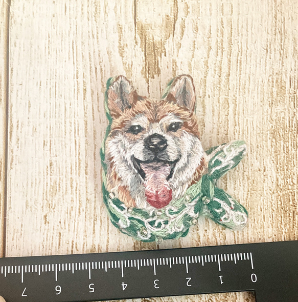 受注製作　刺繍ブローチ　柴犬 6枚目の画像