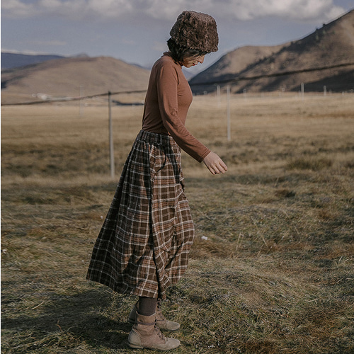 秋冬 ヴィンテージ チェック柄 ゆったり 大裾 純綿 Aラインロング  