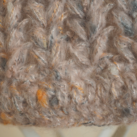 ミックスカラーのモヘアタッチニット帽 おばあちゃんの手編み レディース・メンズ兼用 一点物 5枚目の画像