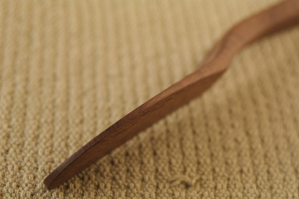 無垢の木のバターナイフ(ヨーロピアンビーチ/ブナ お歯黒染め) ※在庫品限り特価。 6枚目の画像
