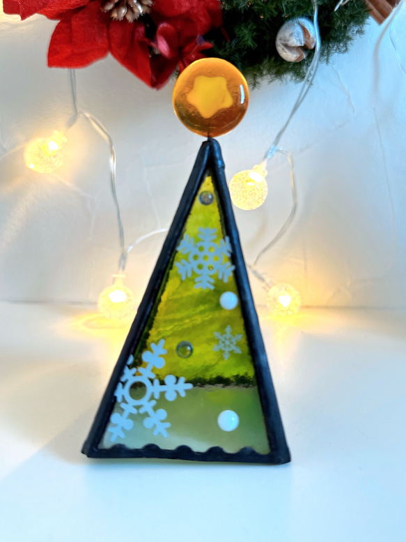 ガラスの三角クリスマスツリー（小） 1枚目の画像
