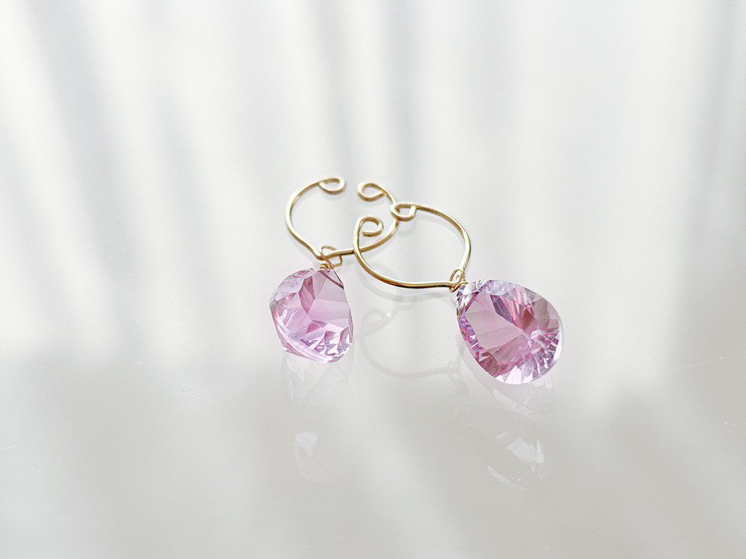 ノンホールピアス◆稀少＆高価 天然石◆ピンクアメジスト(AAA)使用◆14kgf◆1点のみ