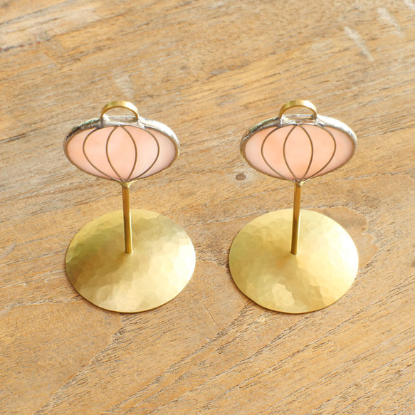 ステンドグラスのぼんぼり　2本セット　おひな様　ひな人形　真鍮ベース 3枚目の画像