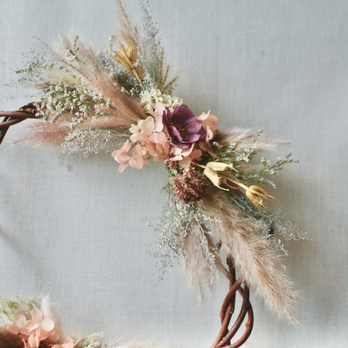 パンパスグラスのポイントリース 半円リース ドライフラワー