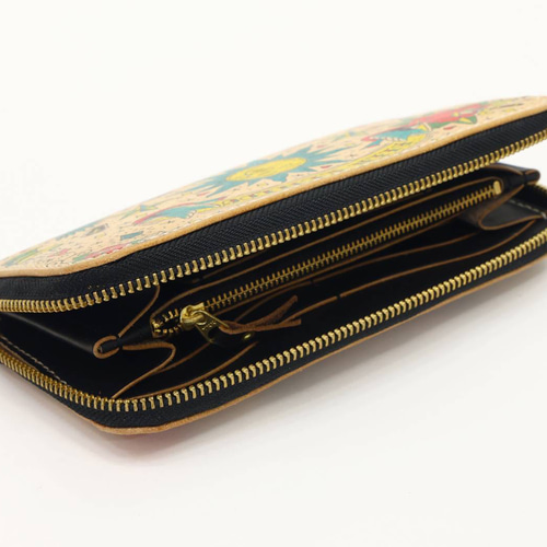 ◼︎OLD School tattoo 総柄二つ折り財布　ウォレット ◼︎OLD School tattoo 総柄二つ折り財布 ウォレット - メルカリ