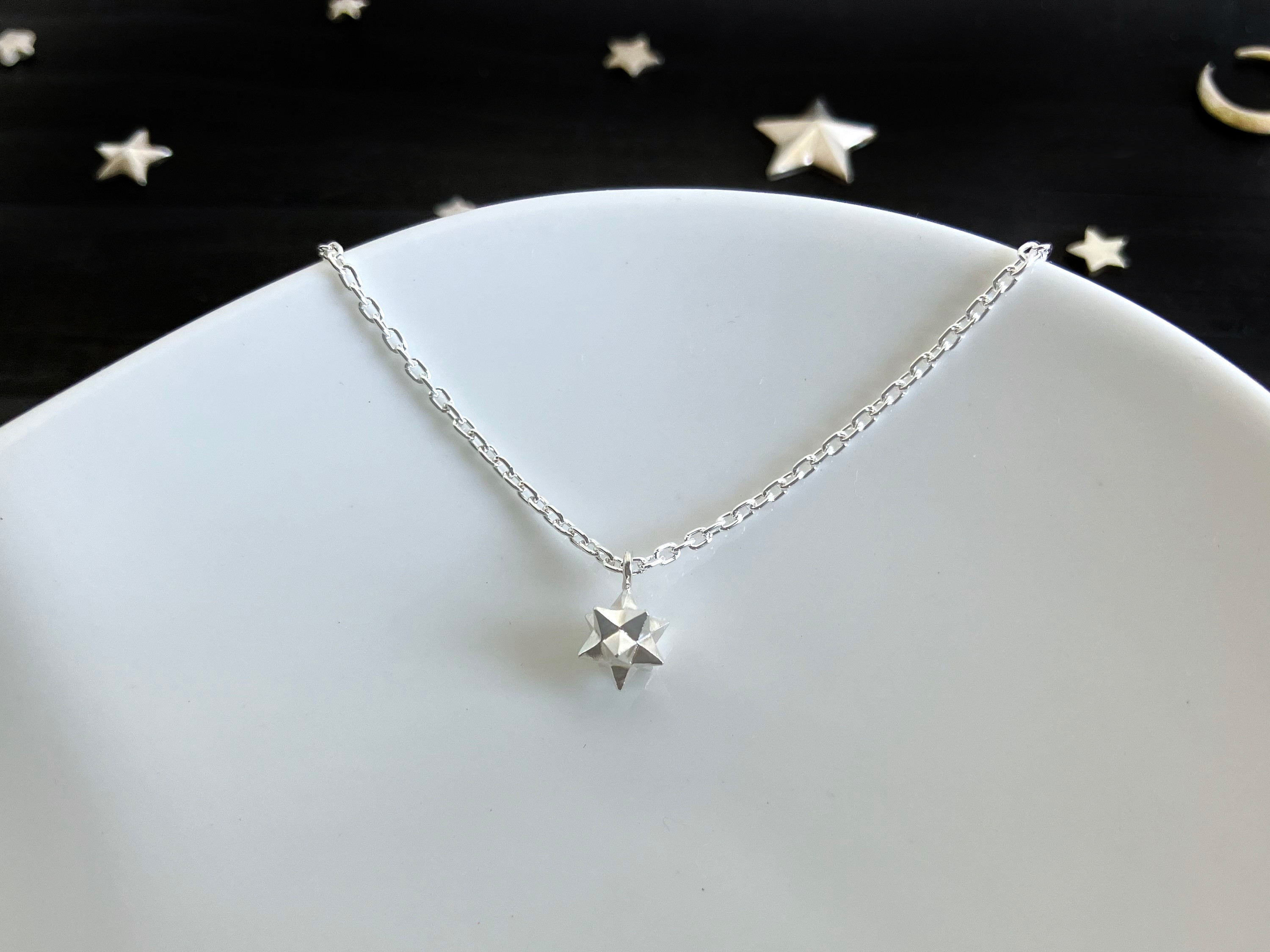 DARKANTHE ブラック 星型ペンダント ネックレス ネックレス 星型ペンダント DARKANTHE ブラック